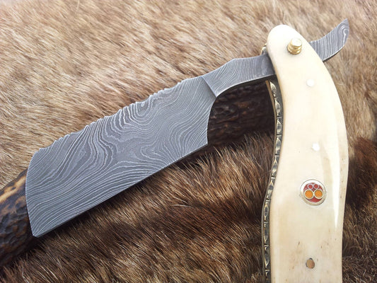 Damascus Razor