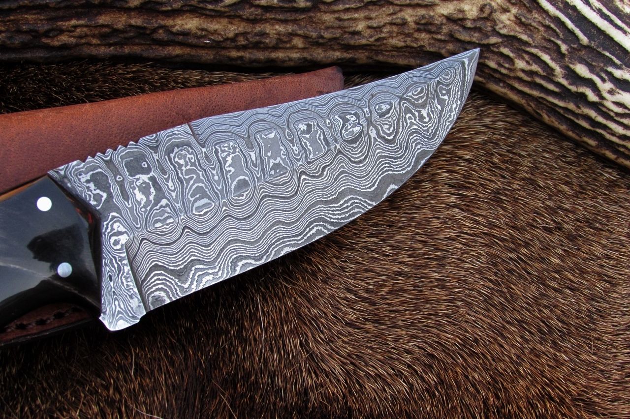 Custom Handmade 8-Inch Damascus Deer Hunting Knife with Buffalo Horn Handle | KBS Knives Store
