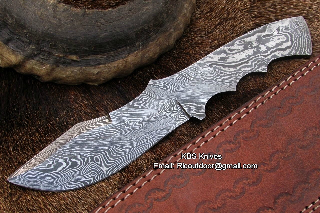 Damascus Skinner Blank Blade Knife