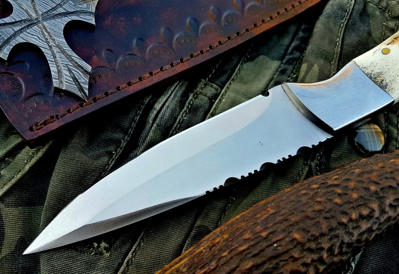 Premium Custom D2 Steel Skinning Knife with Rosewood Handle main image 1