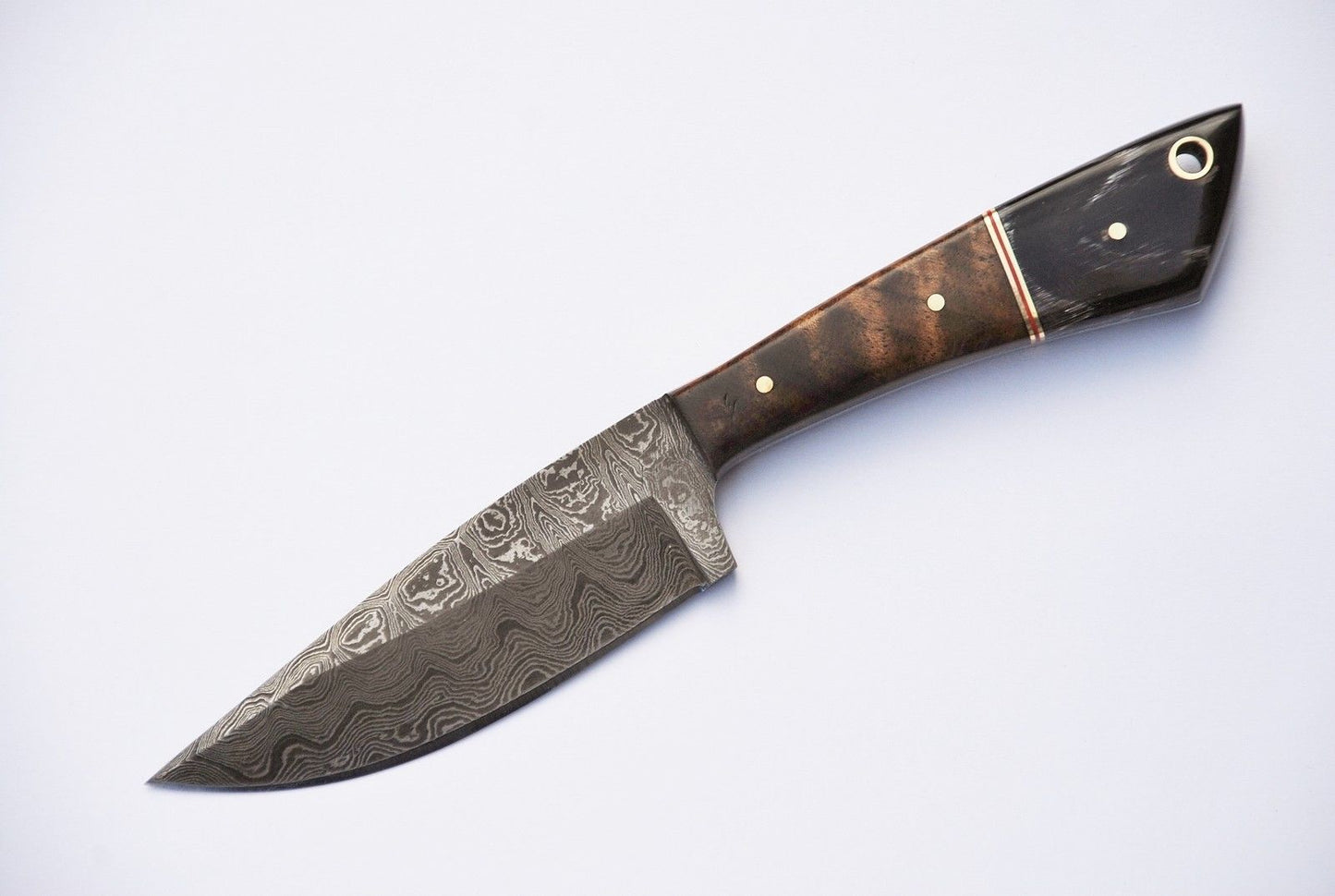 Damascus steel skinning knife