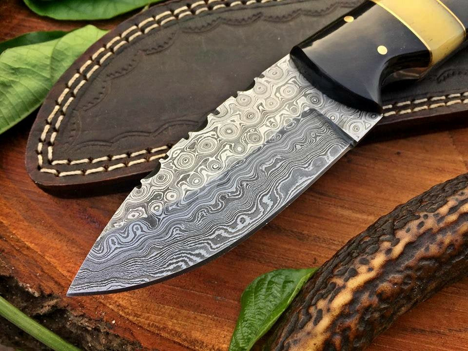Custom Handmade Raindrop Damascus Steel Hunting EDC Skinning Knife