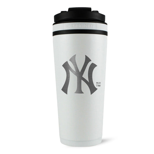 Officially Licensed New York Yankees 26oz Ice Shaker - White