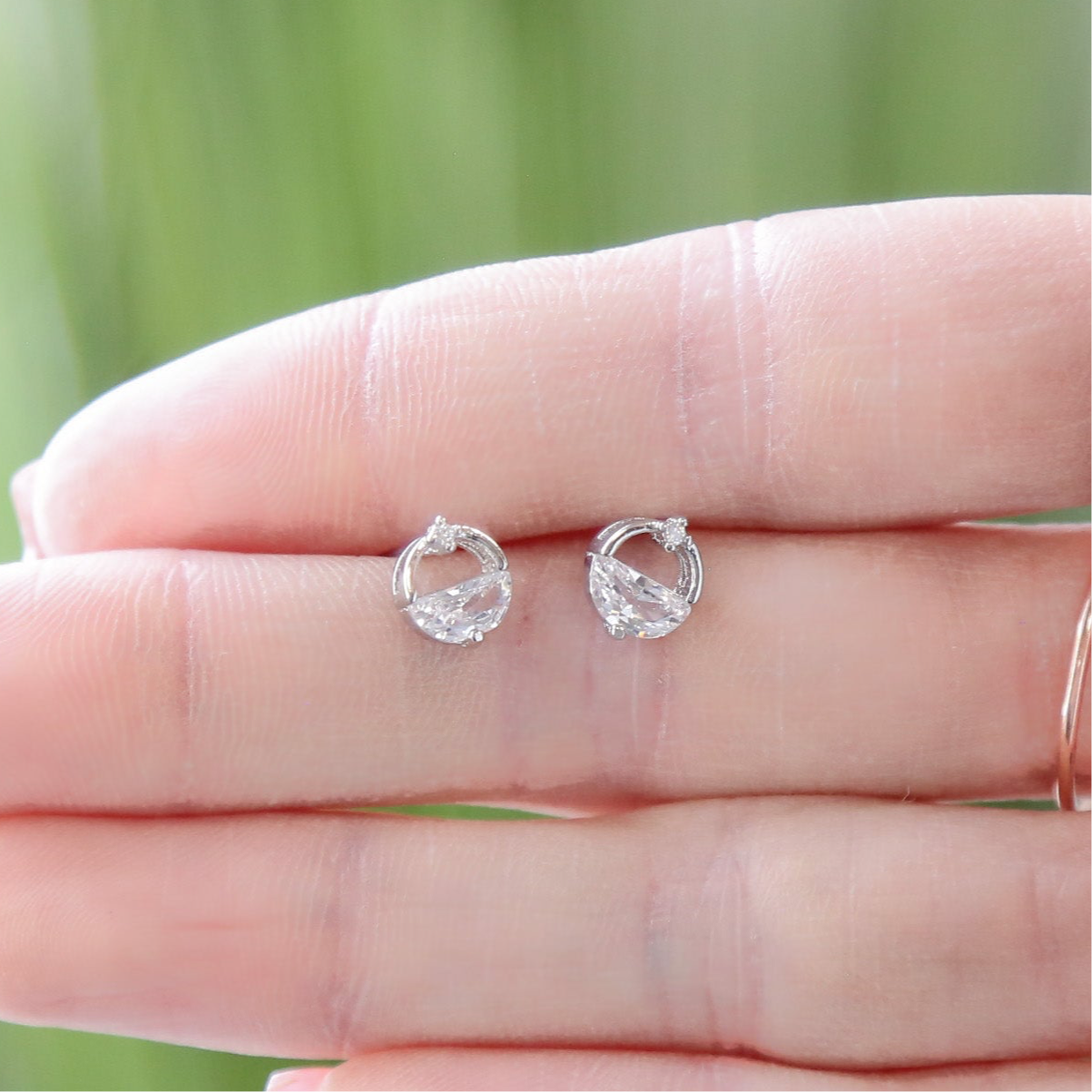 VERITY - Round Sterling Silver and Zirconia Earrings