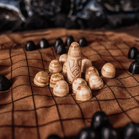 Hnefatafl Travel Set – Leather Board & Pieces