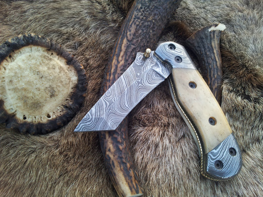 Everyday Carry Damascus Steel Tanto Blade Folding Pocket Knife with Bone Handle – The Titan Edge