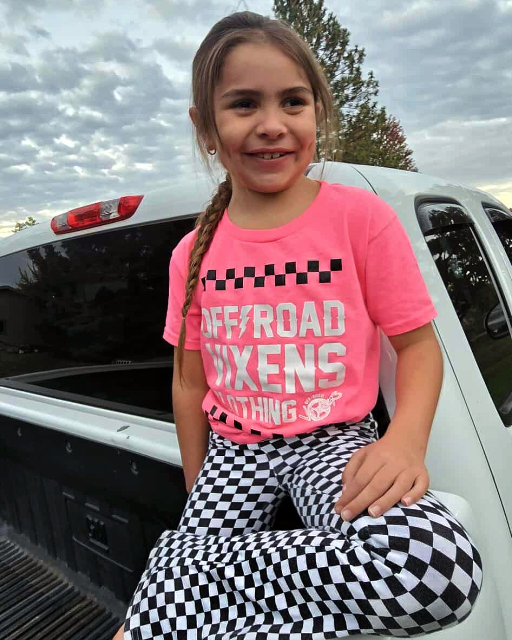 Youth Checked out Tee - Neon Pink