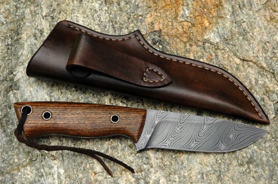 EDC Damascus Hunting Skinning Knife