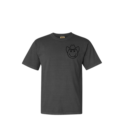 She Likes Cheap Drinks, Tattoos, Wallen Short Sleeve T-Shirt