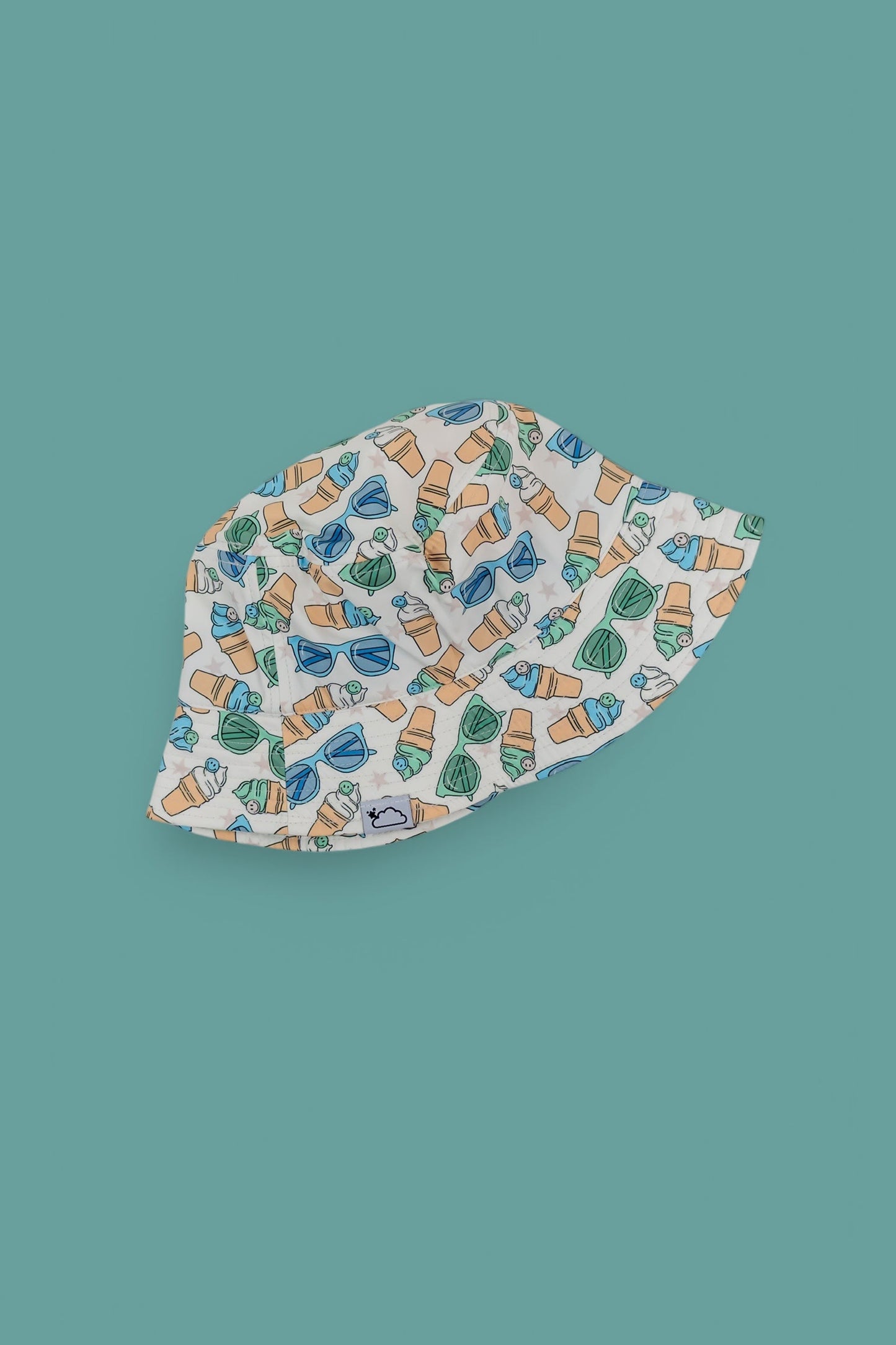 COOL SUMMER DREAM BUCKET HAT