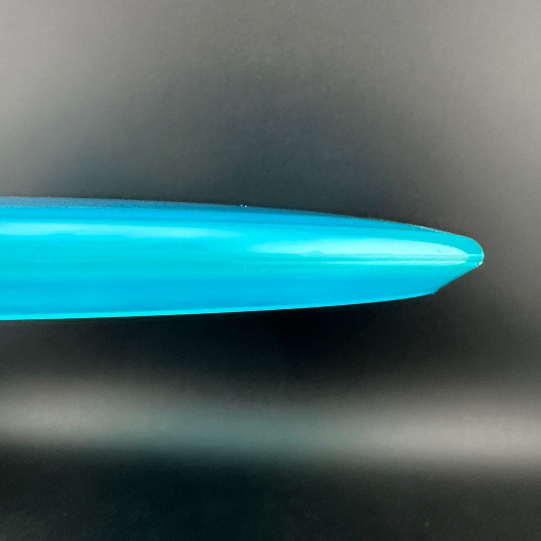 Champion Super Stingray (Penned) - OOP