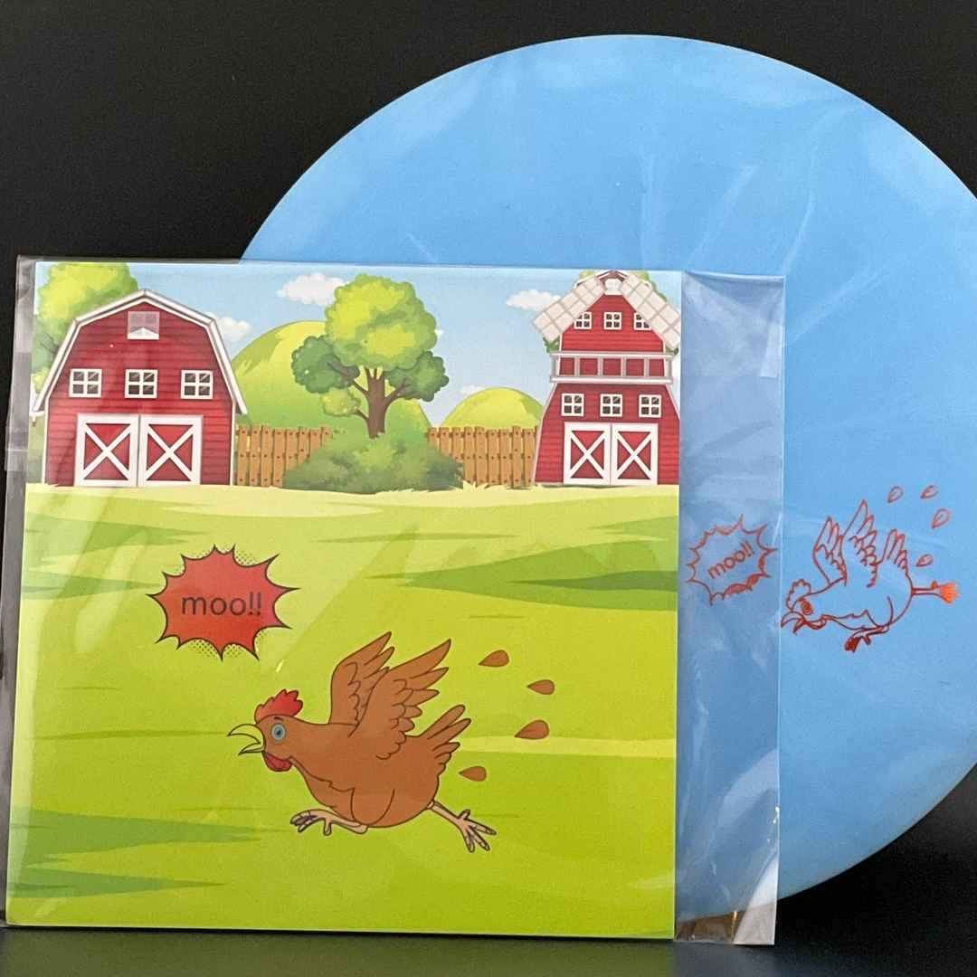 Prime Burst Escape - "Escaping Chicken" - Includes Northman Trading Card!