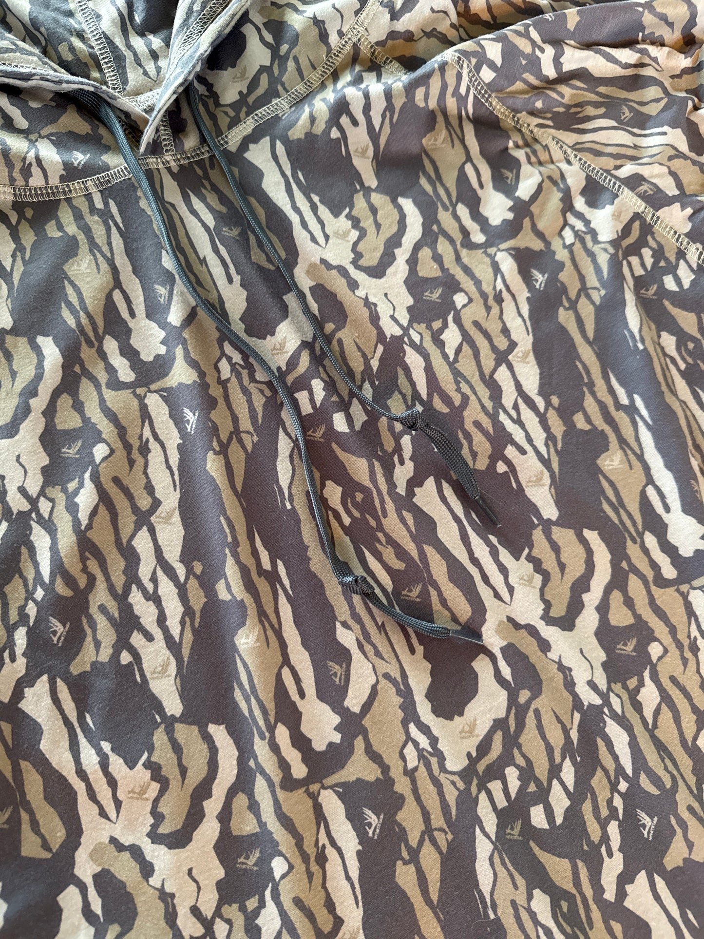 Whitetail Co. Old Faded Tree Bark Lightweight Hoodie