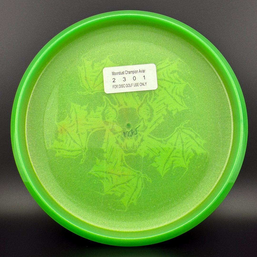 Moondust Champion Aviar - Night Terror by Marm O Set