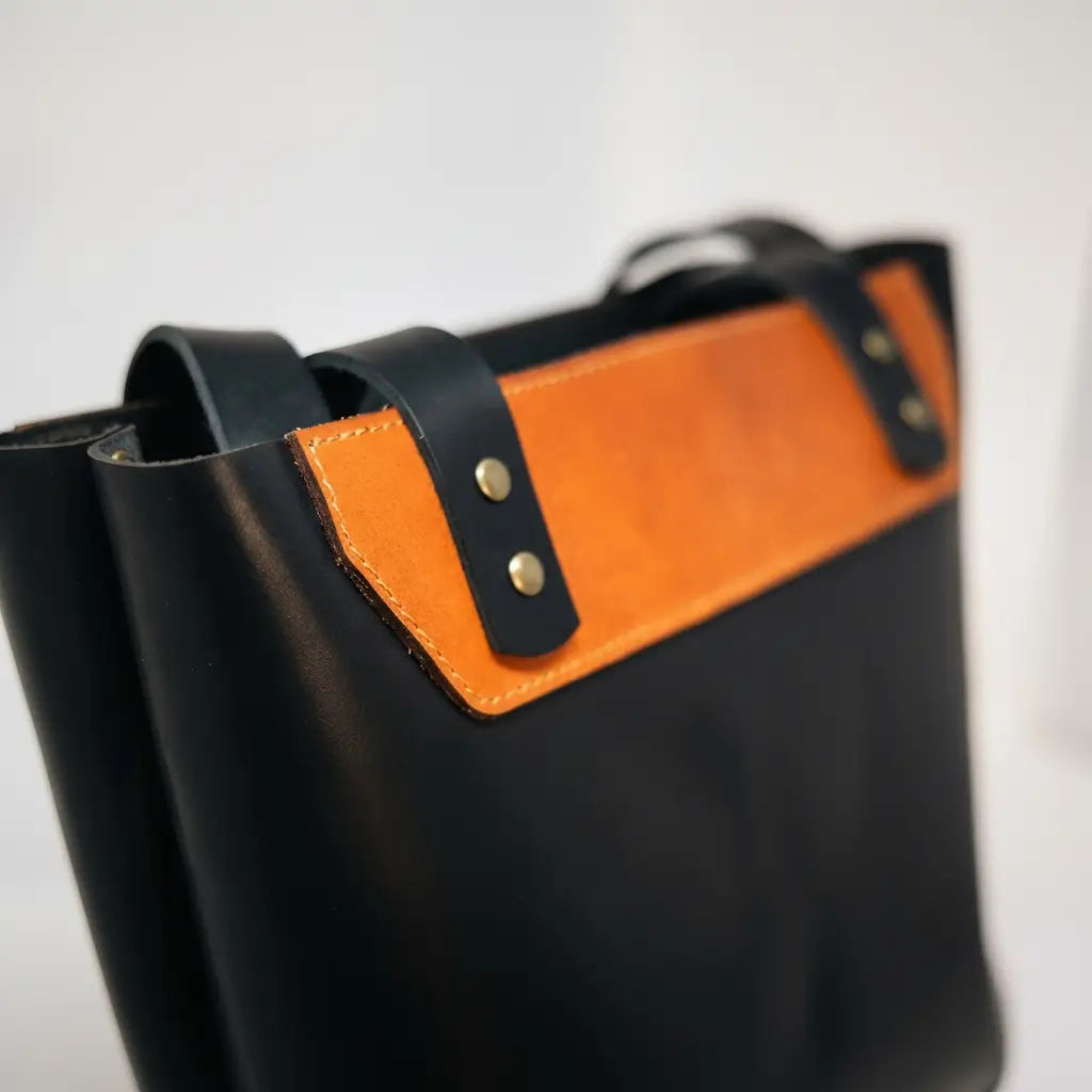 The Naomi Leather Tote Bag - Black