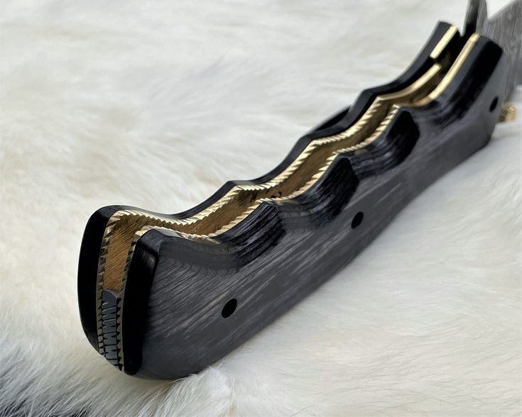 Tactical Urban Guardian Folding Pocket Knife – 8" Handmade Damascus Steel Blade, Pakka Wood Handle