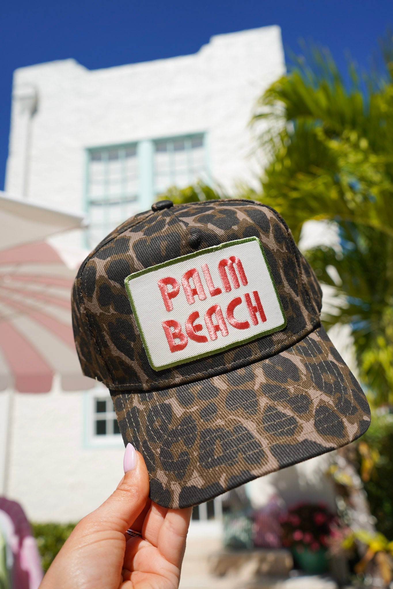 Palm Beach - Leopard Vintage Trucker Hat