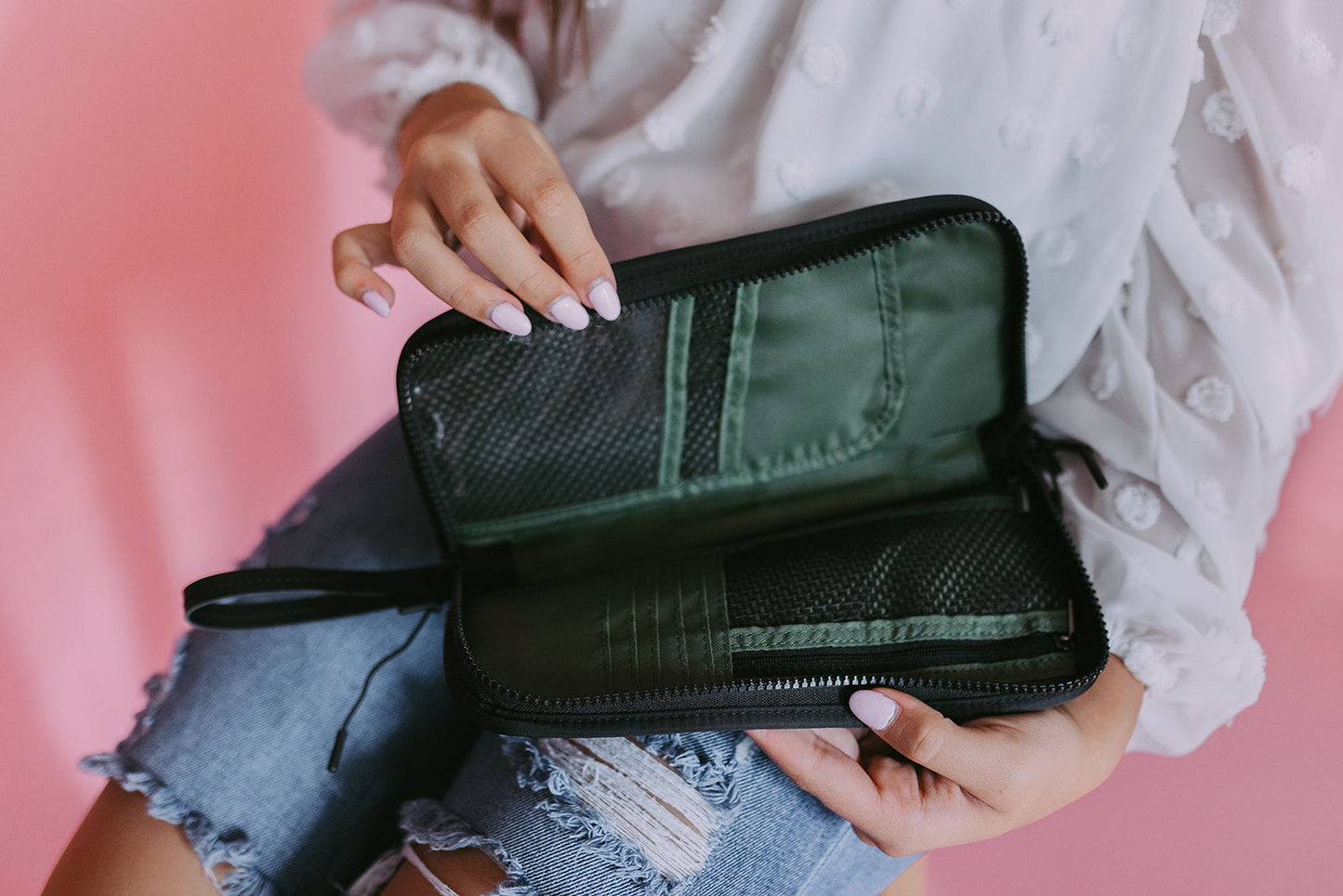 Everyday Wristlet | Reveille Black Nylon