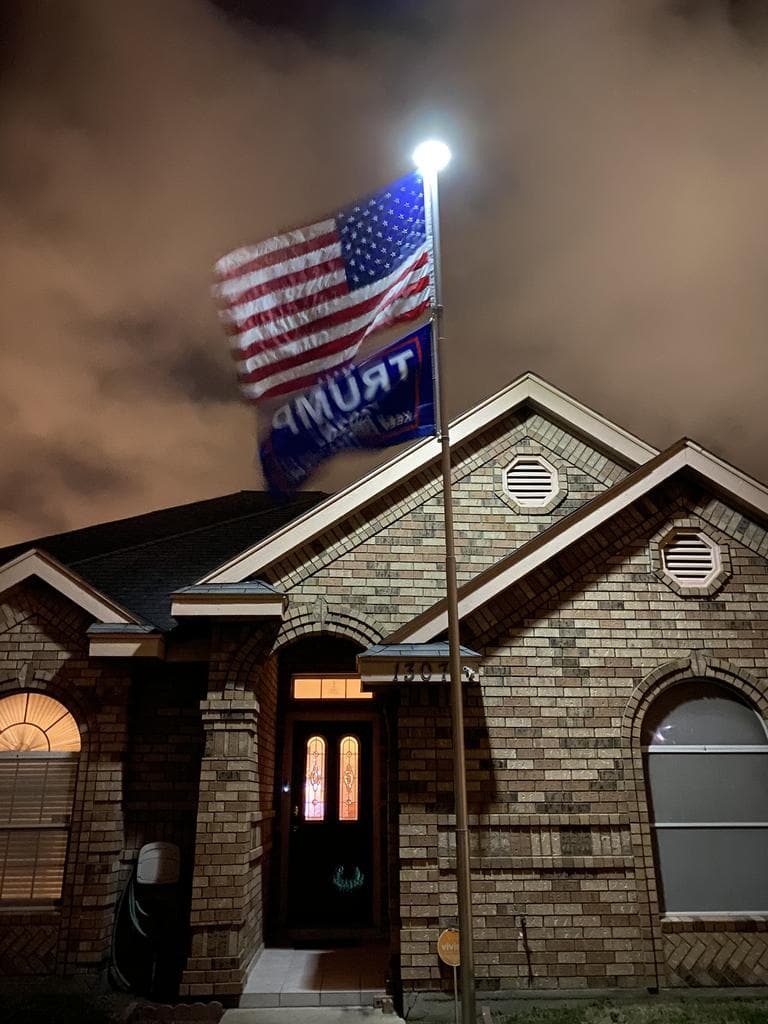 TelePatriot 600 Series Solar Flagpole Light - 600 Lumen IP65 LED