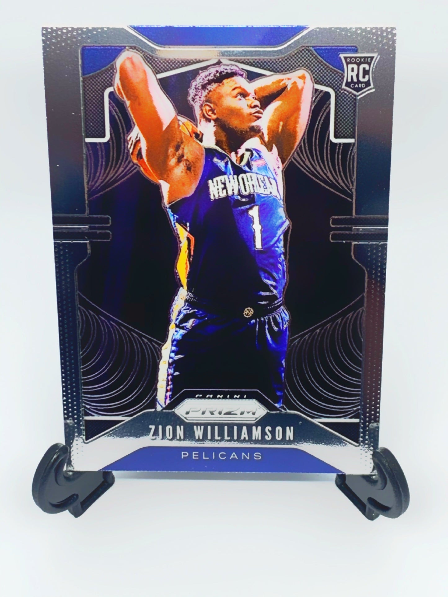 LED Photo Box Sports Cards Pro Edition 8in x 8in with USB Cable, Travel Bag and 2 Backgrounds