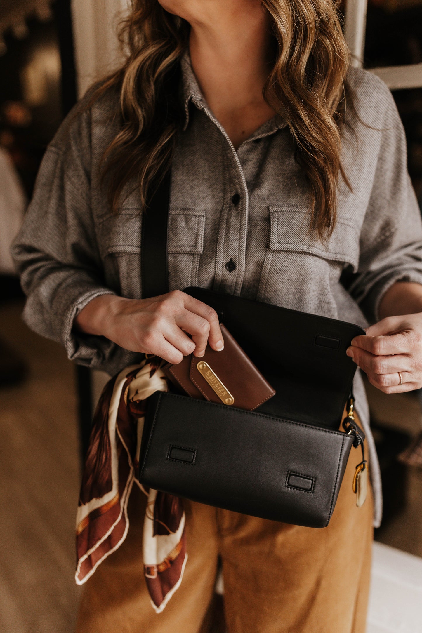 Hedy  | Black Leather
