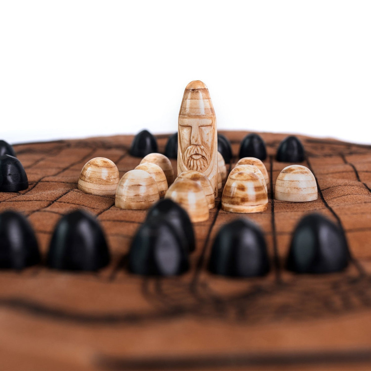 Hnefatafl Travel Set – Leather Board & Pieces