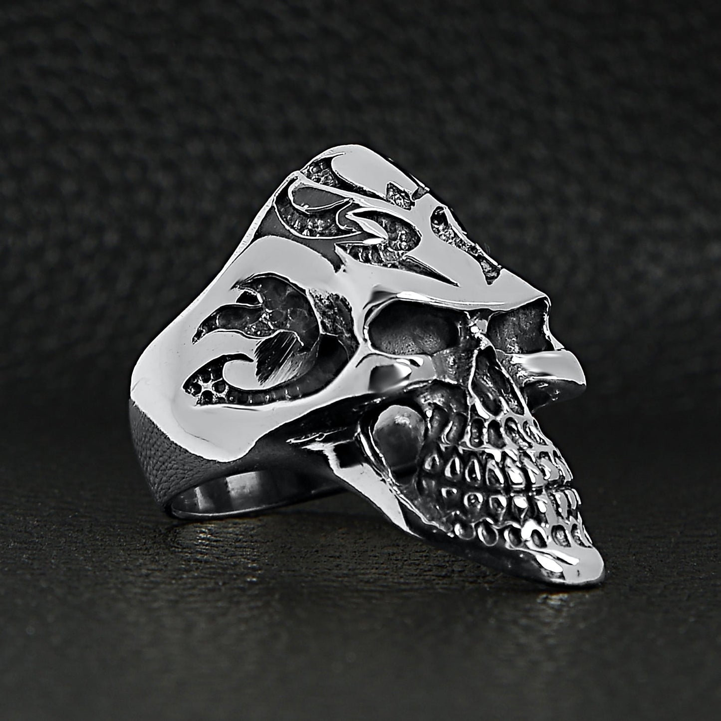 Sterling Silver Flaming Skull Ring