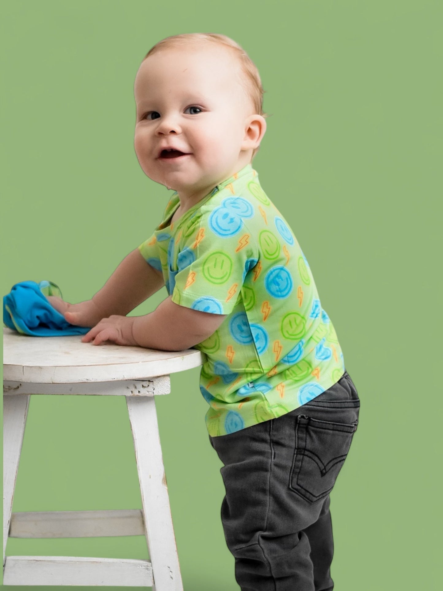 NEON SMILES DREAM POCKET TEE