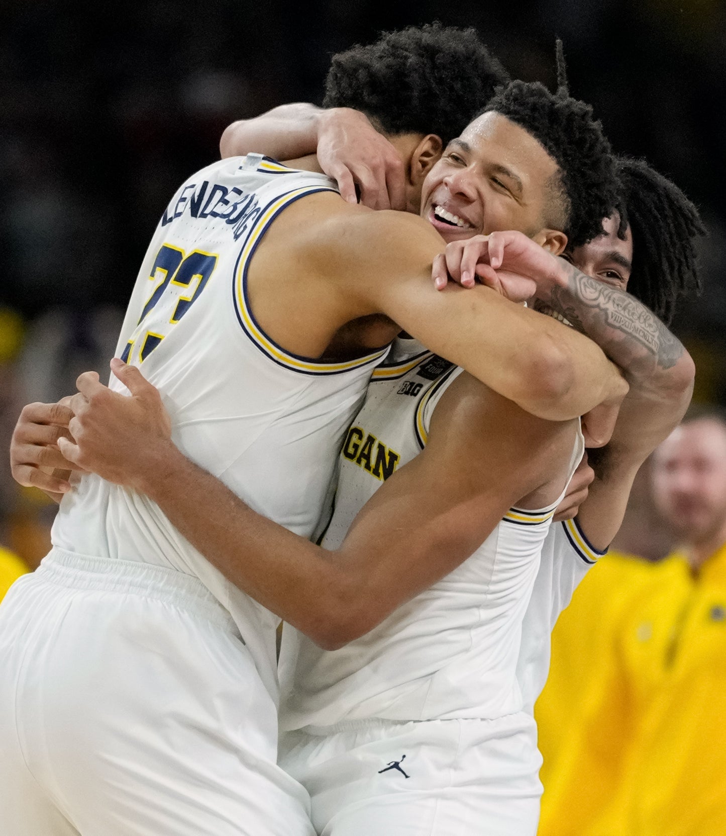MAIZE THE ROOF: How the Michigan Wolverines Dominated College Basketball (Pediment)