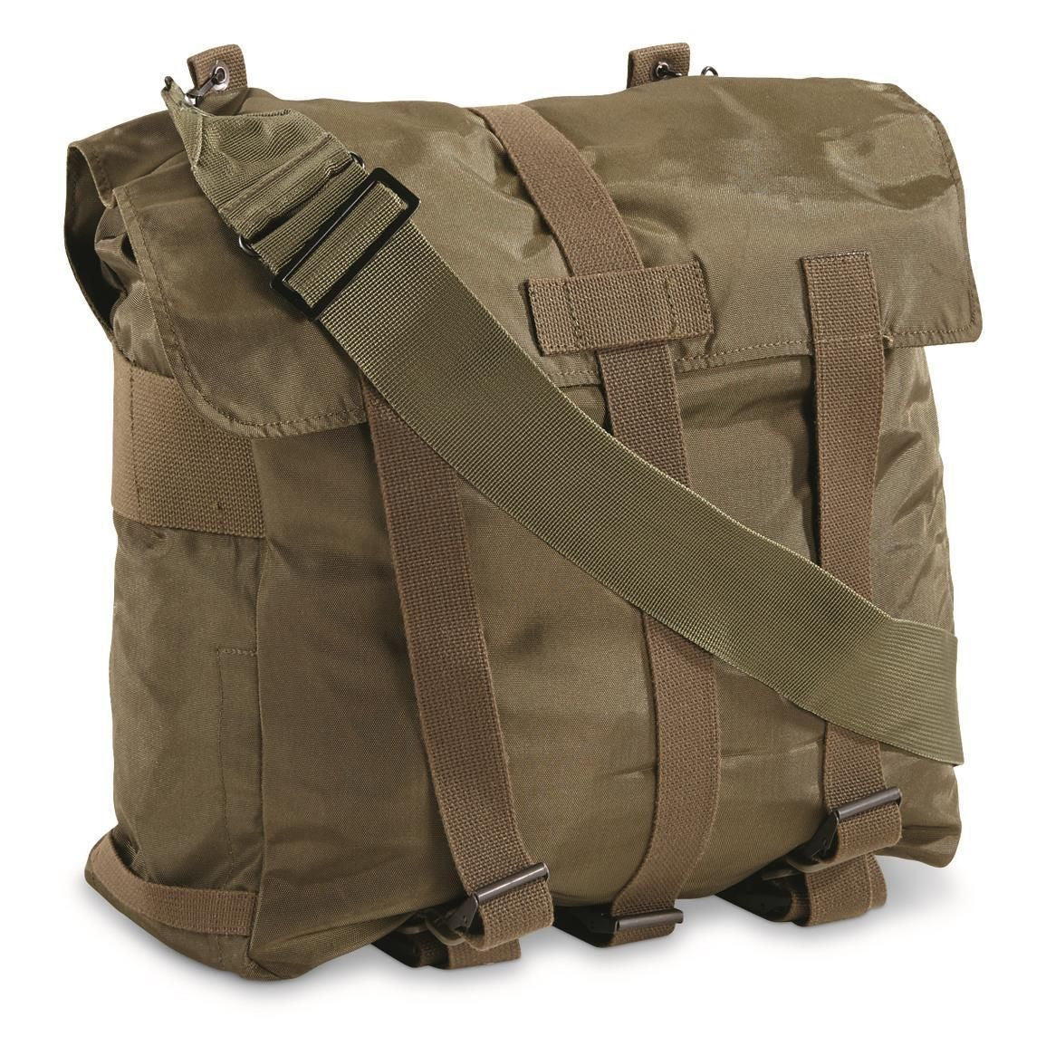 AUSTRIAN OD COMBAT PACK W/STRAP LIKE NEW