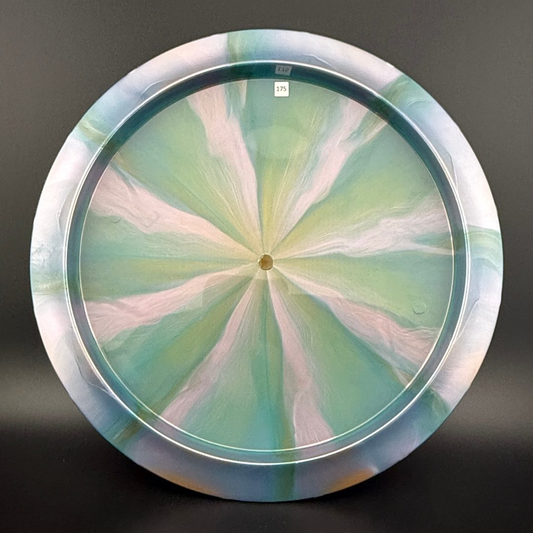 Nebula Ethereal Construct - First Run - Maria Oliva Sig Series