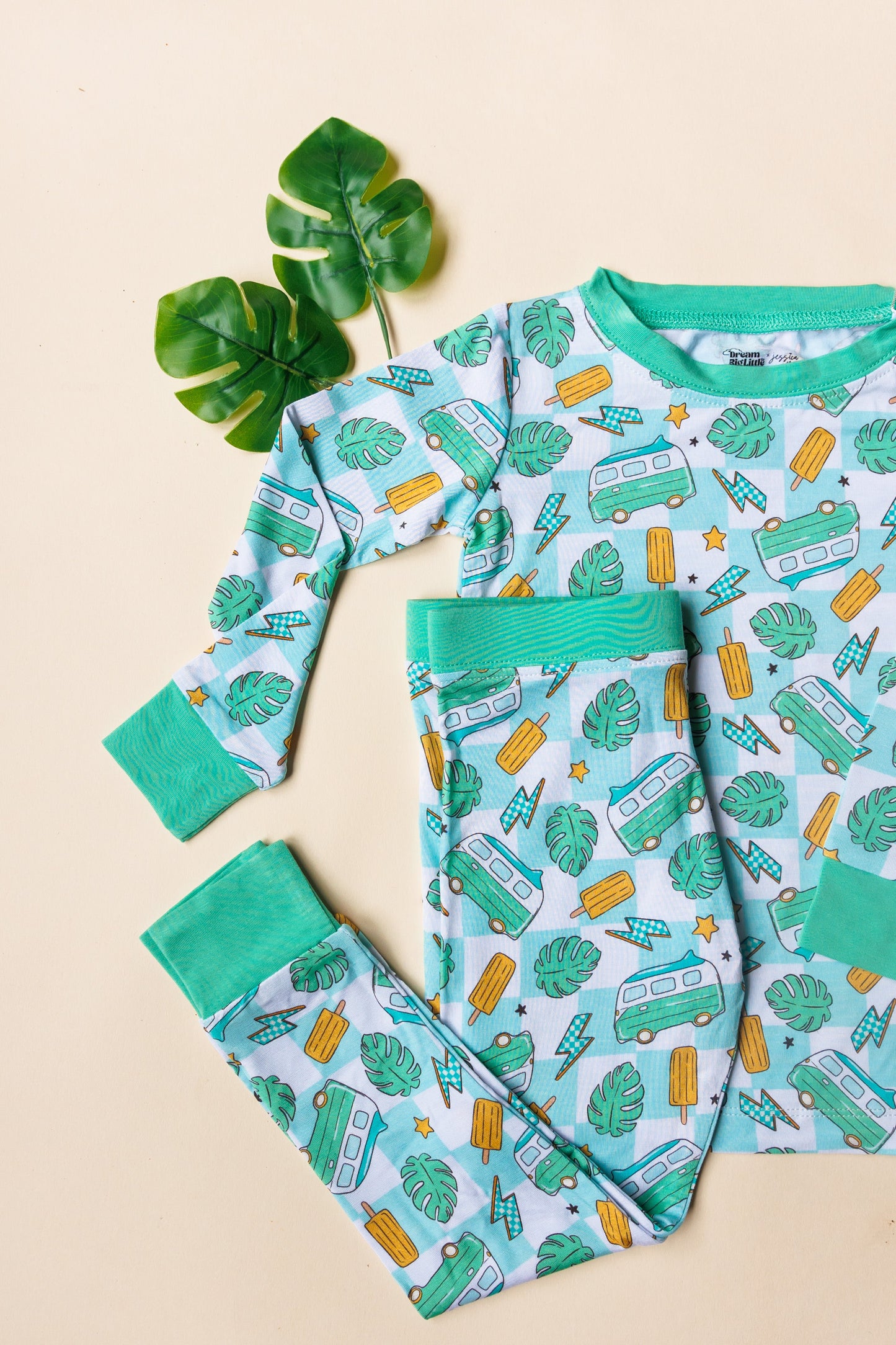 EXCLUSIVE CHECKED OUT FOR SUMMER DREAM SET