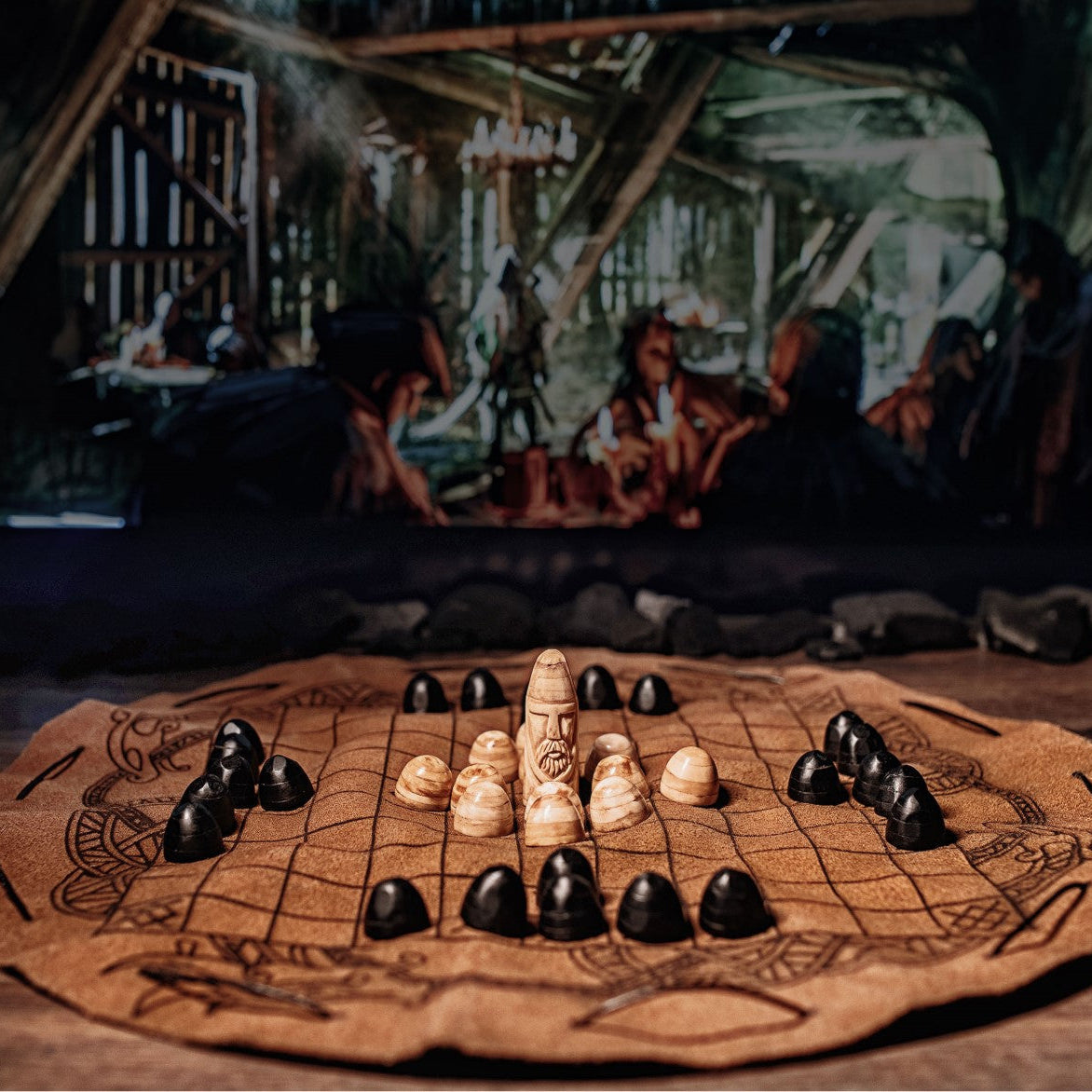 Hnefatafl Travel Set – Leather Board & Pieces