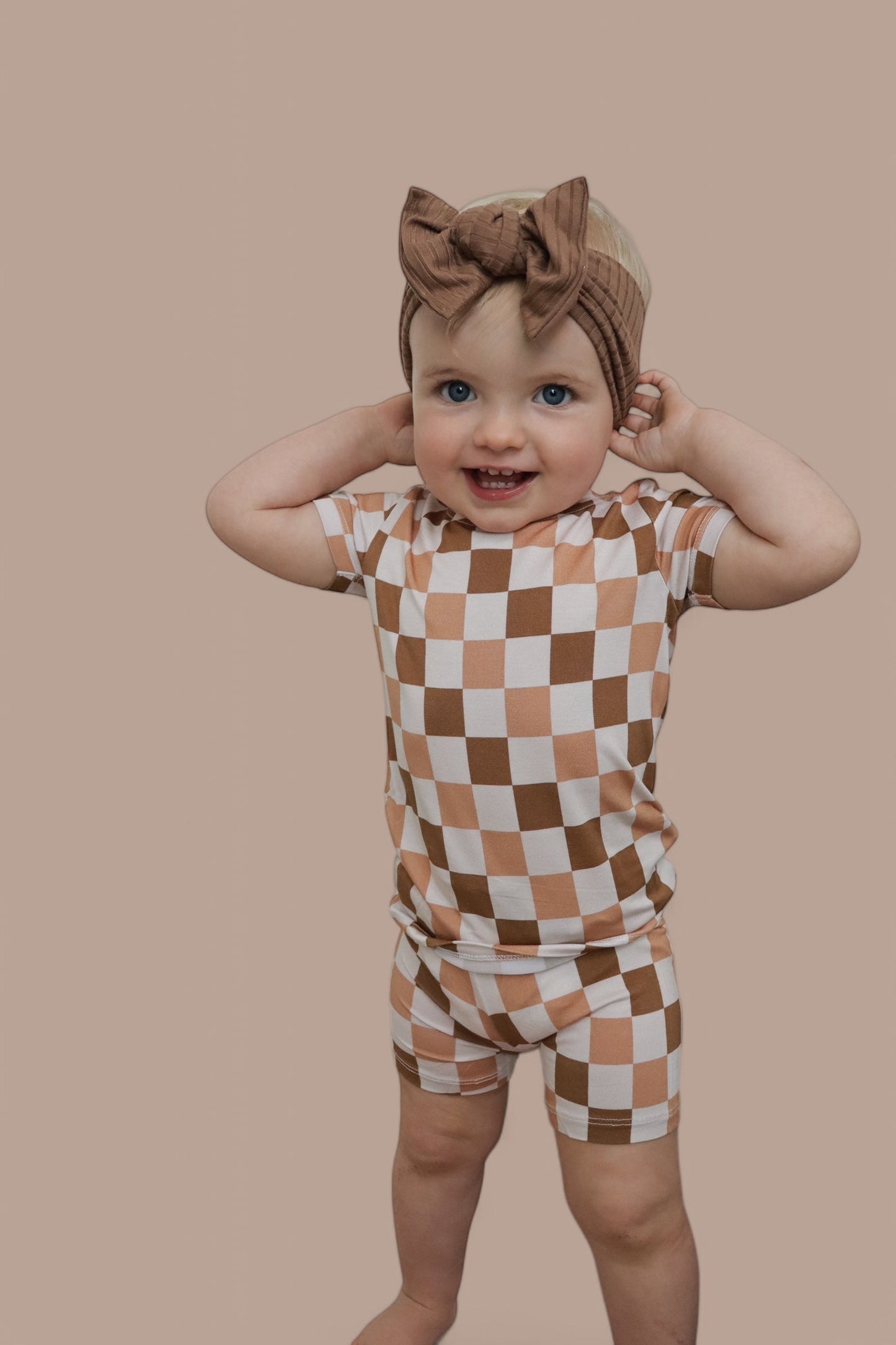 CHESTNUT CHECKERS DREAM SHORT SET