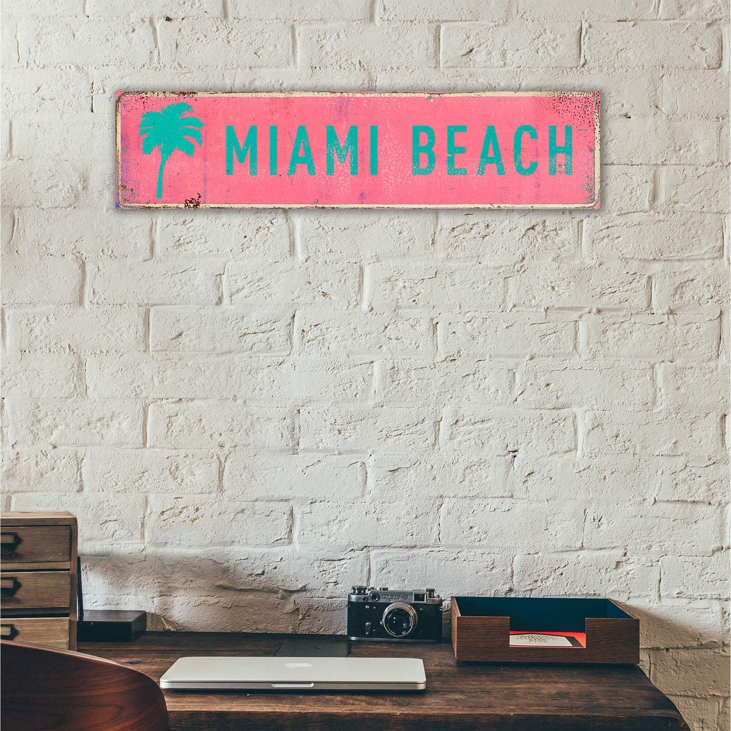 Landmark Palms Custom Signs: Pink 1 - Wall Decor