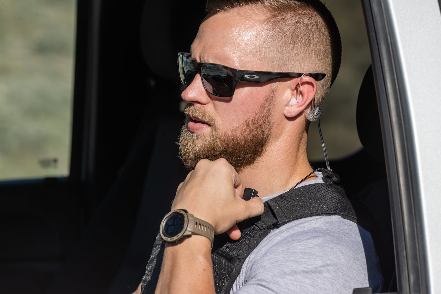 Velcro Mic & Earpiece Radio Kit w/ Quick Disconnect (Hirose) - Motorola XTS Series, HT/JT1000, MT/MTS2000, MTX838/900/8000/9000, PR1500 & More