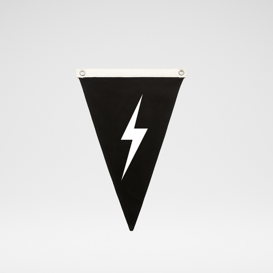 LIGHTNING BOLT CANVAS PENNANT - BLACK