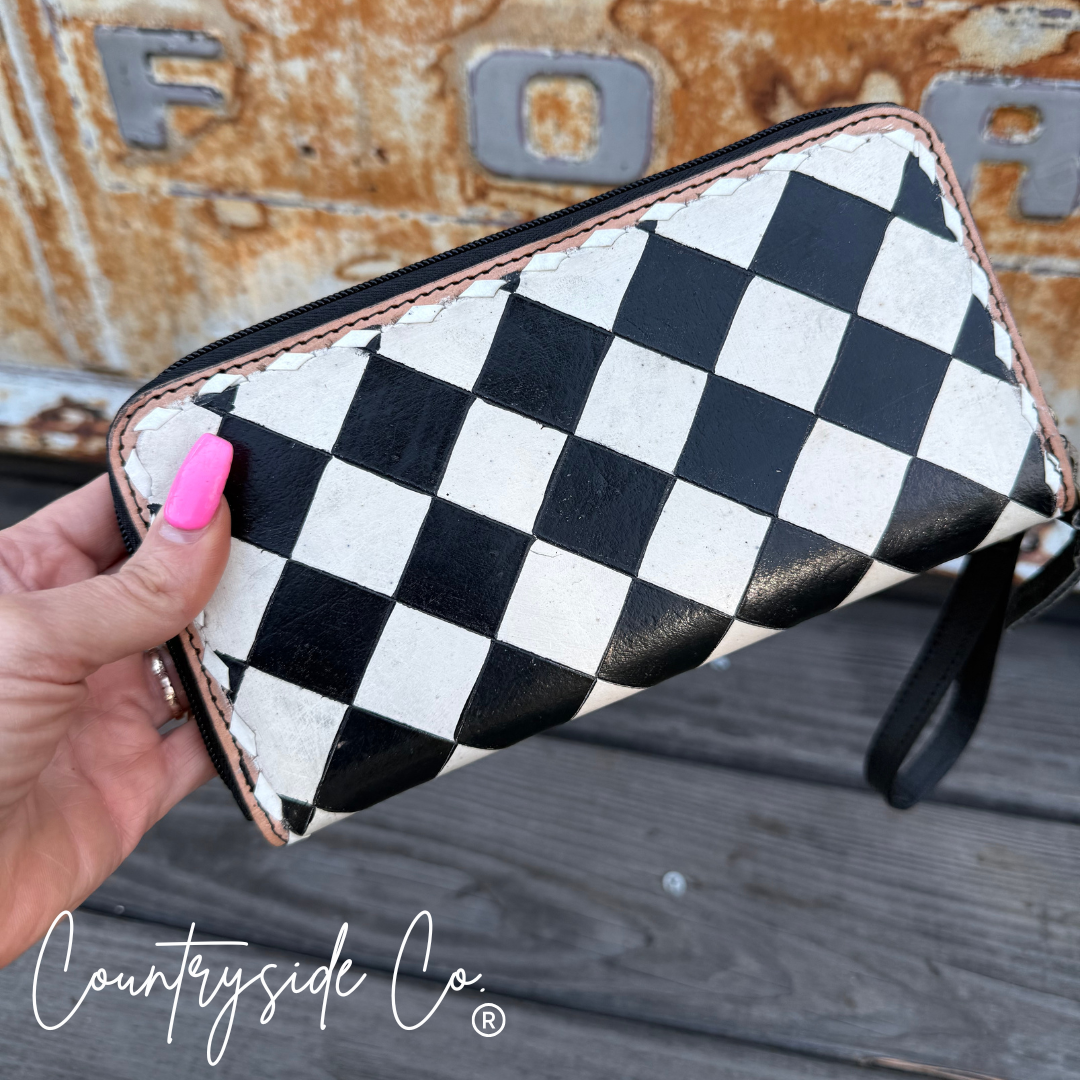 Avenue Checkered Leather Wallet