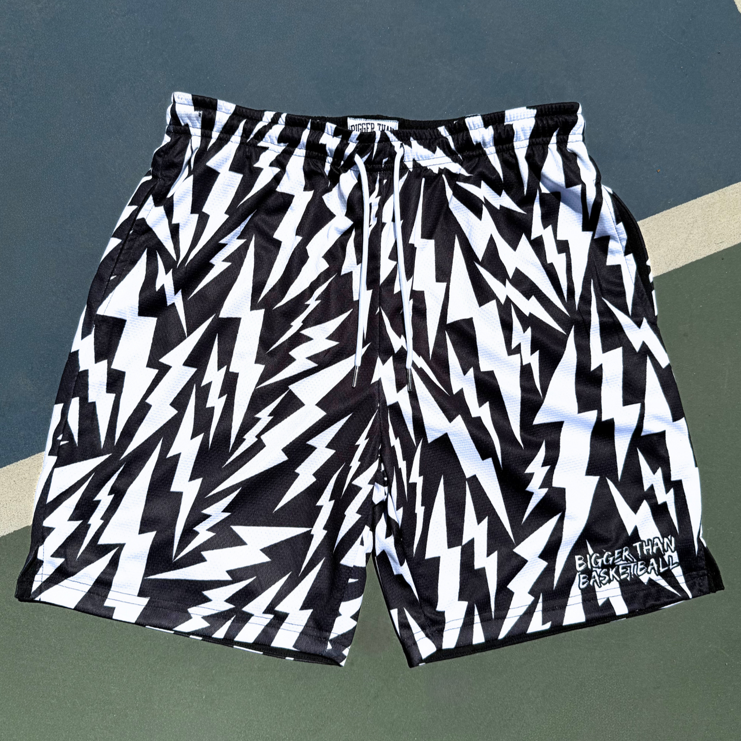 Shockwave - Shorts - Black