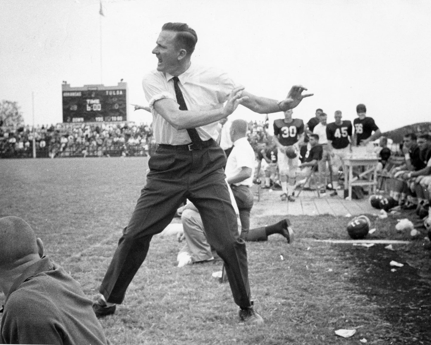 An Arkansas Legend: The Life & Legacy of Frank Broyles