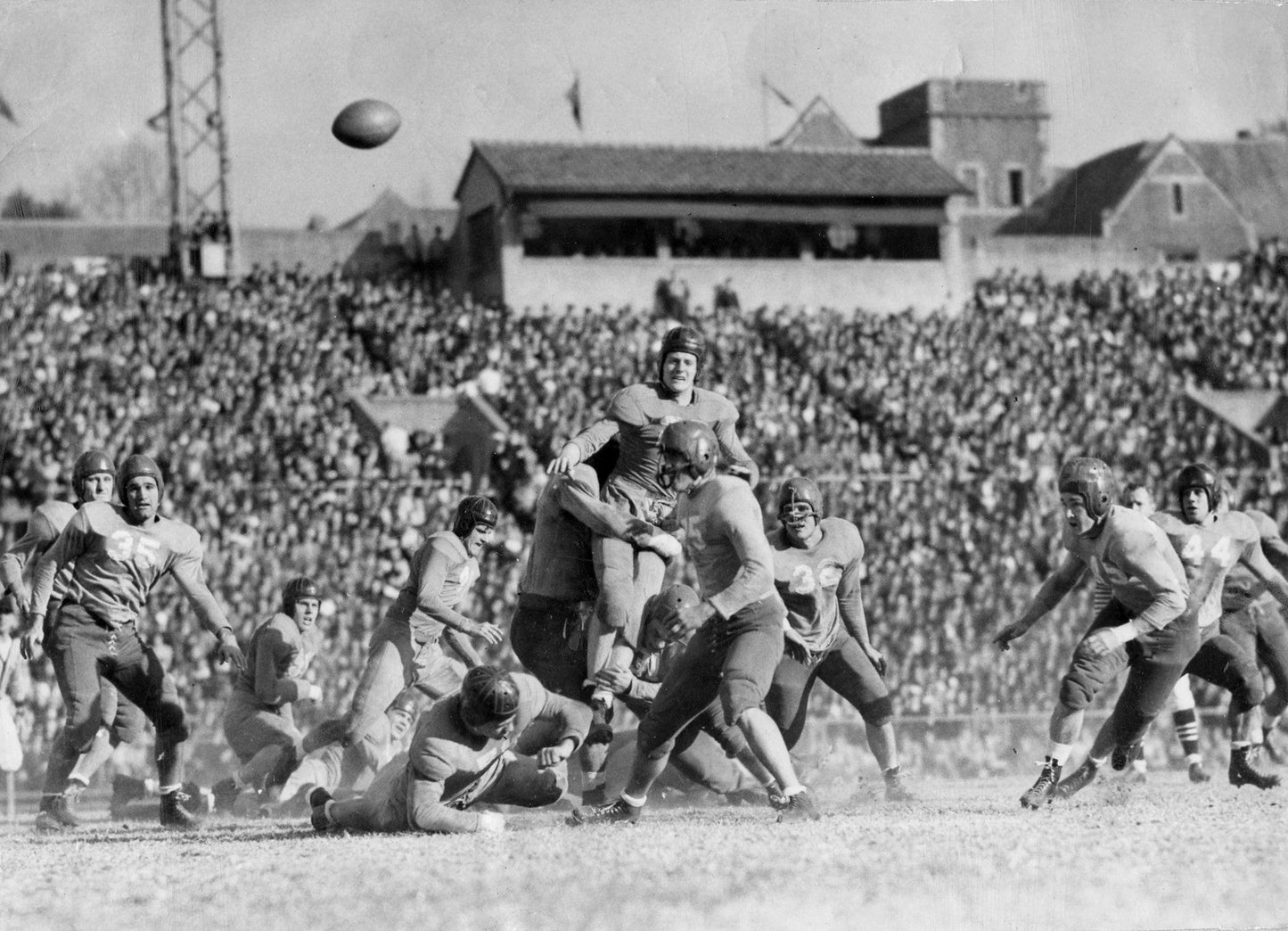 An Arkansas Legend: The Life & Legacy of Frank Broyles