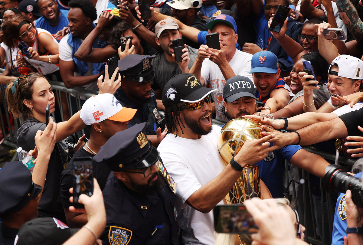 Garden Glory: The New York Knicks and the NBA Championship Five Decades in the Making