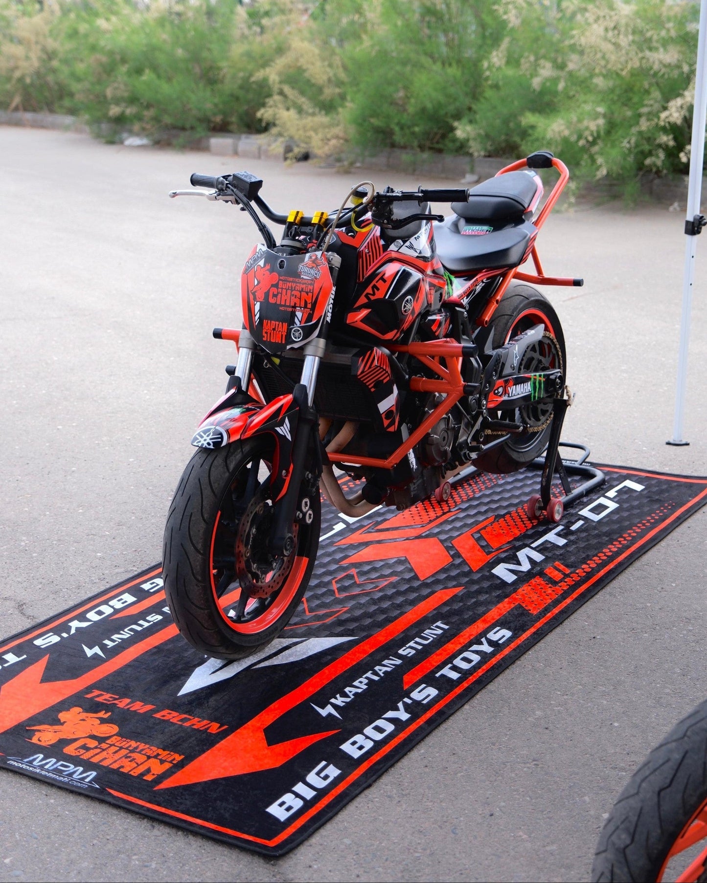 Custom Design MPM Motorcycle Mat – Special Design for You and Your Motorcycle!