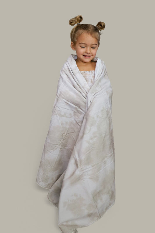 SANDY SHORES DREAM TOWEL