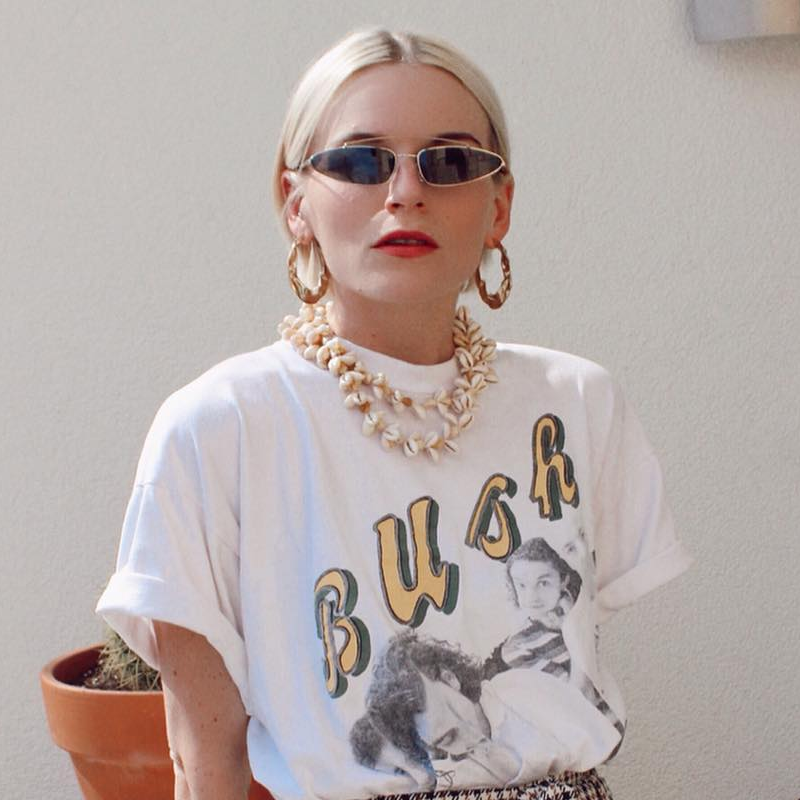 Retro 1990's Slim Triangle  Color Tone Flat Lens Sunglasses C725