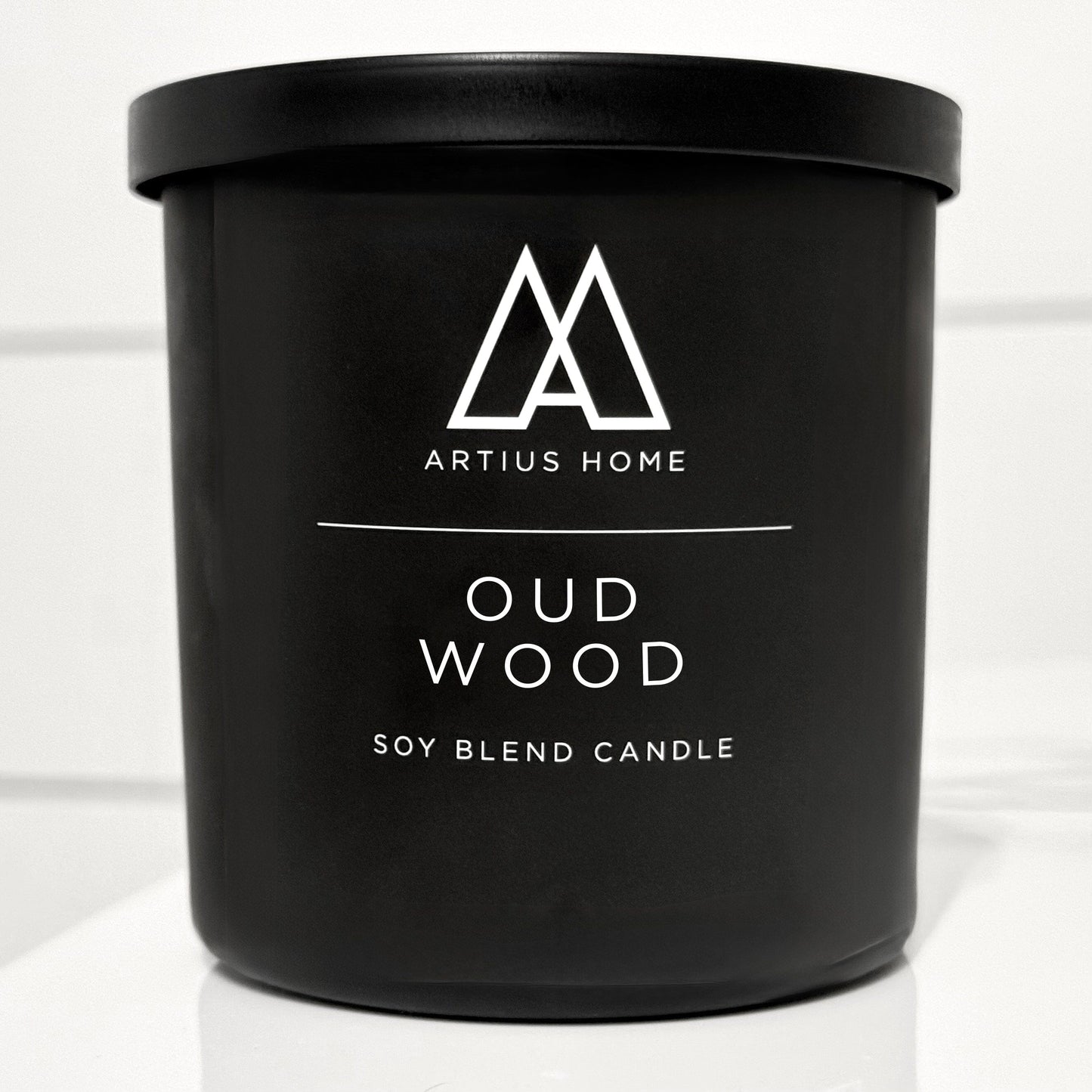 Oud Wood Wood Wick Candle – Agarwood, Sandalwood, and Warm Spice (10 oz)