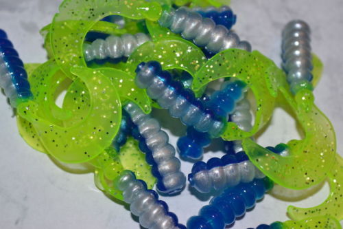 35pc  2" Cam"s Crappie Blue Ice Curly Tail Soft Crappie Jig & Trout Bass All Panfish