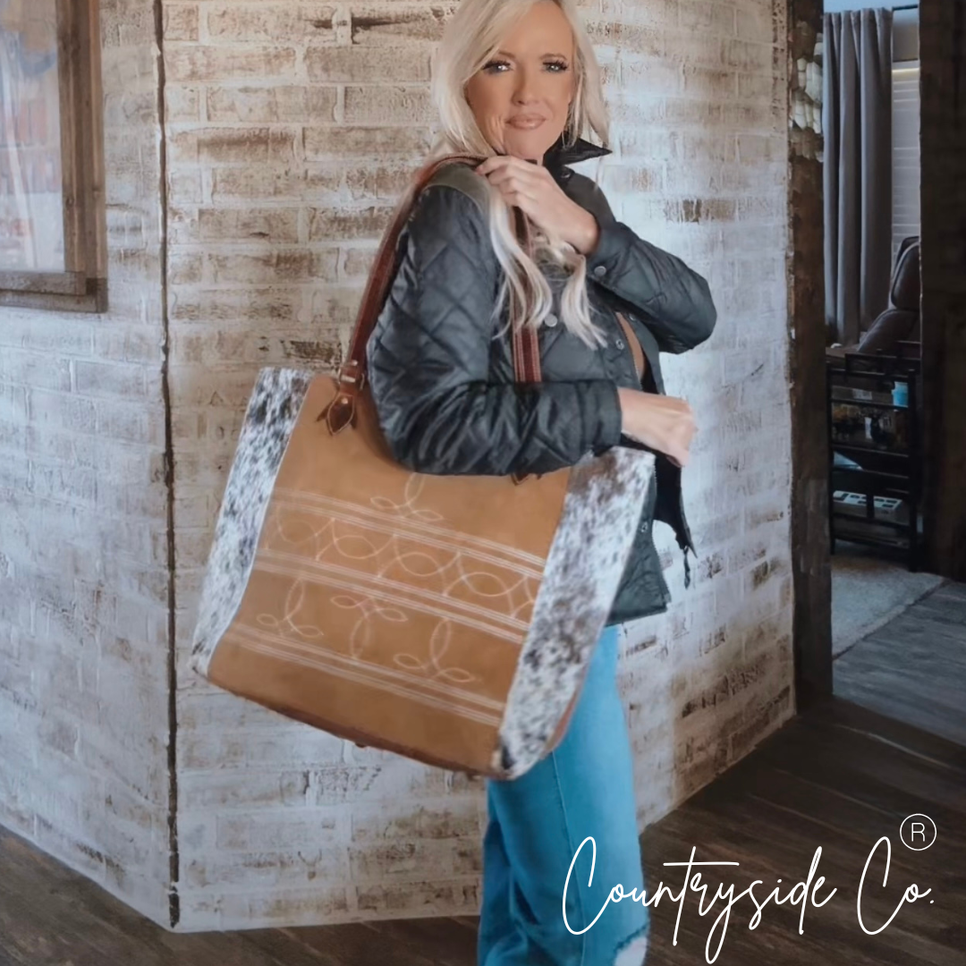Durango Cowhide Boot Stitch Carry All Overnight Bag