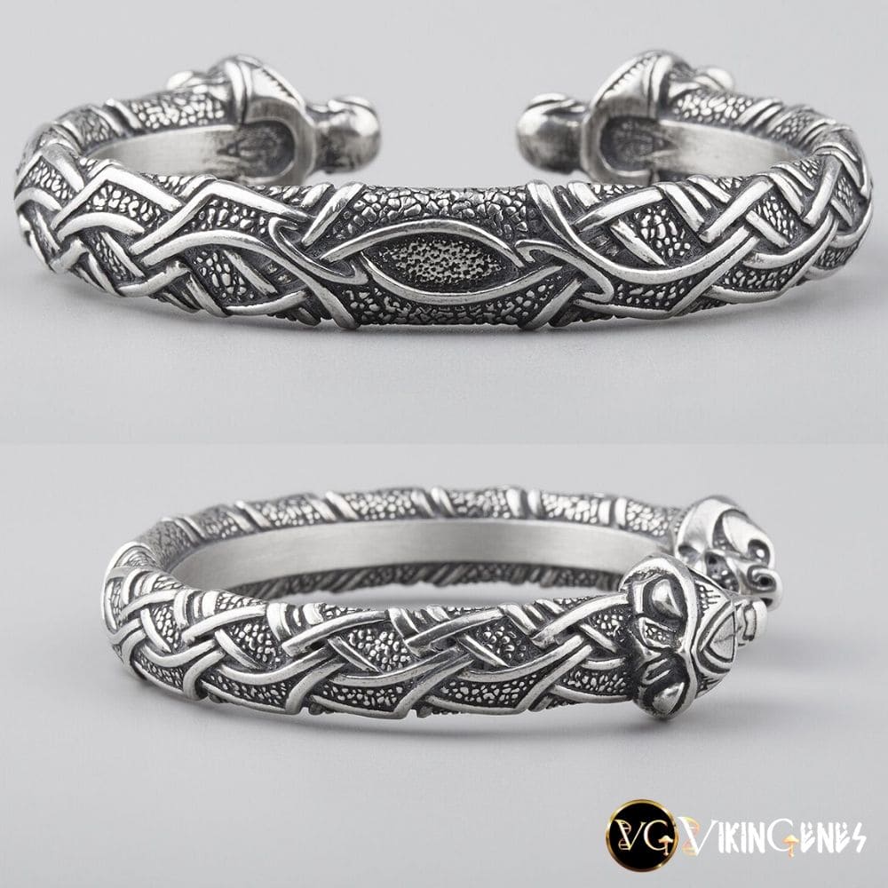 Berserker Arm Ring With Bear Heads