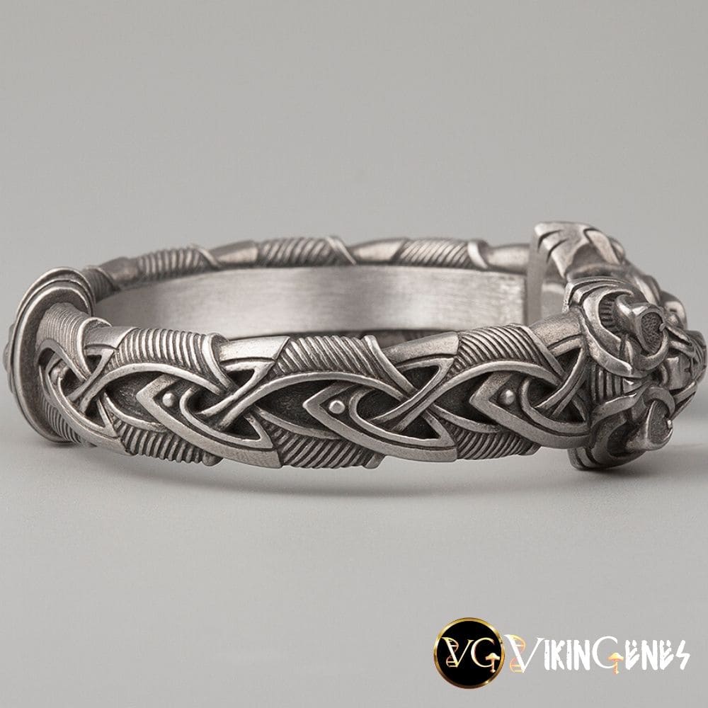 Premium Sterling Silver Norse Metal Arm Ring With Wolf Heads